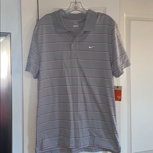 Men’s Nike polo- size L